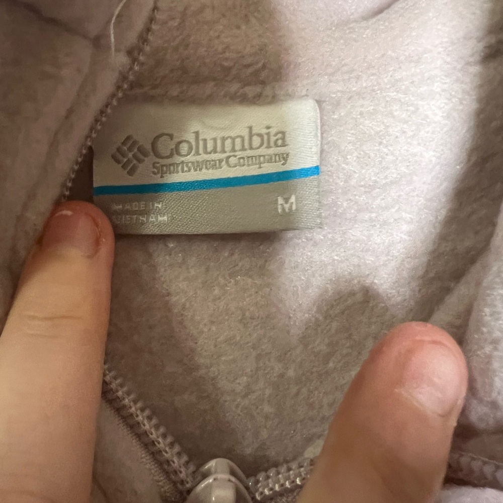 Columbia Women's Light Fleece Vest - Picture 2 of 2